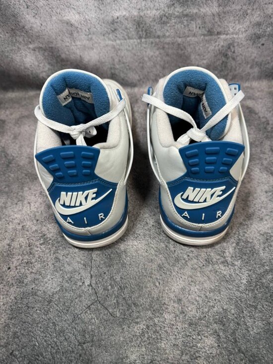 Size 13 | Jordan 4 Military Blue No Box | Pre-Owned main image 7